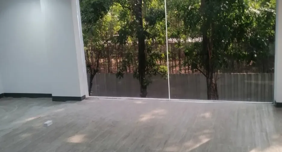 For rent retail Space in Watthana, Bangkok