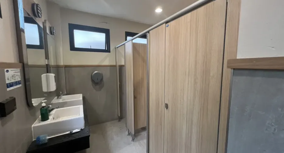 For rent retail Space in Bang Rak, Bangkok