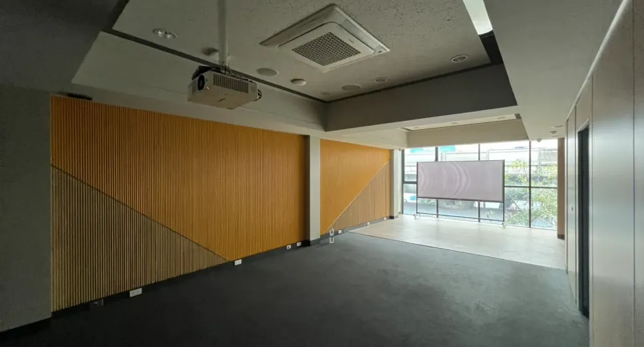 For rent retail Space in Bang Rak, Bangkok