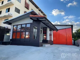 For rent warehouse in Bang Khen, Bangkok