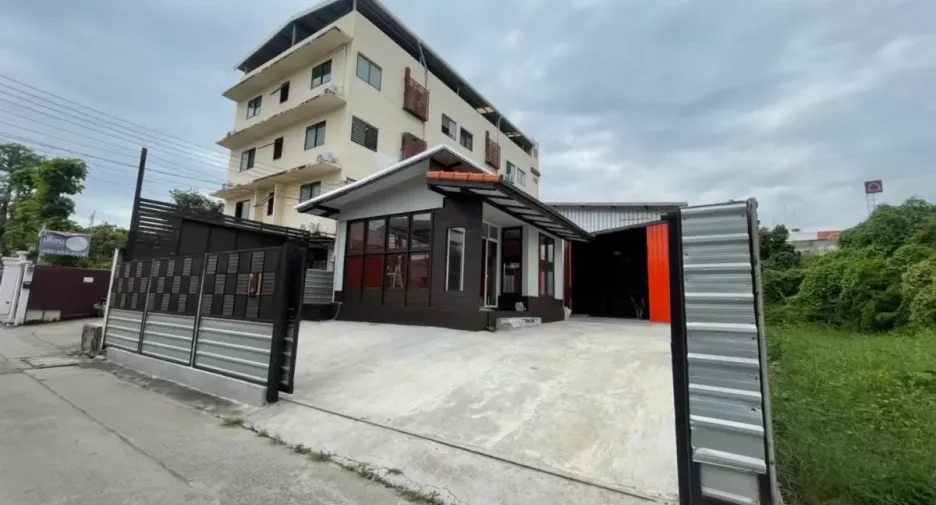 For rent warehouse in Bang Khen, Bangkok