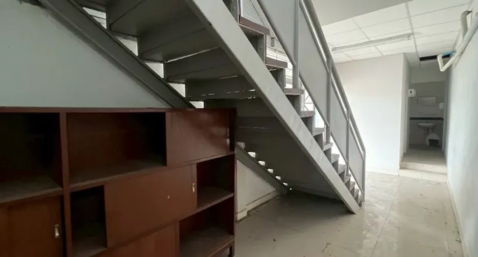 For rent 8 bedrooms retail Space in Phra Khanong, Bangkok
