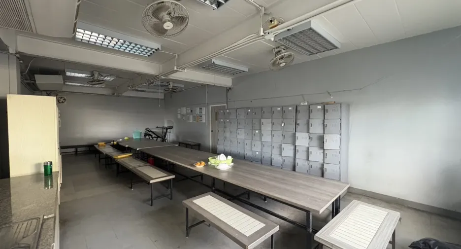 For sale warehouse in Bang Sao Thong, Samut Prakan