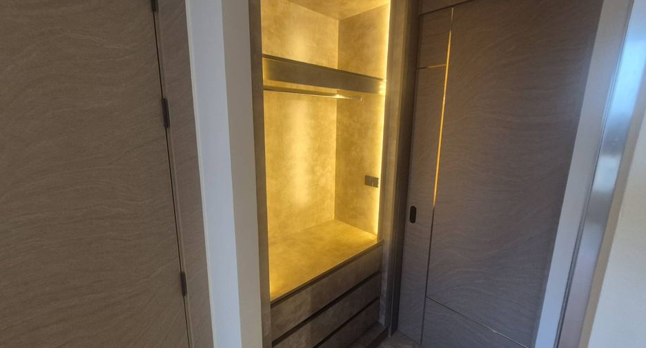 Condo en venta de 1 habitaciones en Bang Lamung, Chonburi
