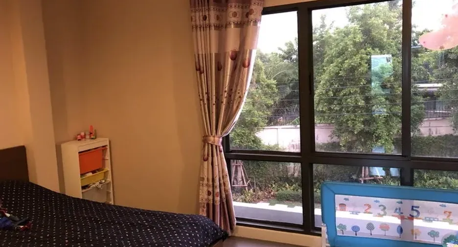 出租 3 卧室 独立屋 在 Saphan Sung, 曼谷
