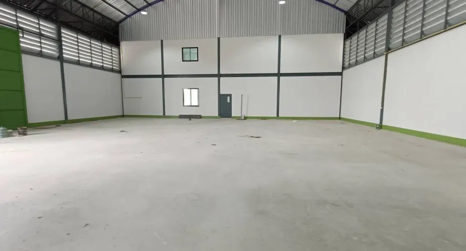For rent warehouse in Lam Luk Ka, Pathum Thani