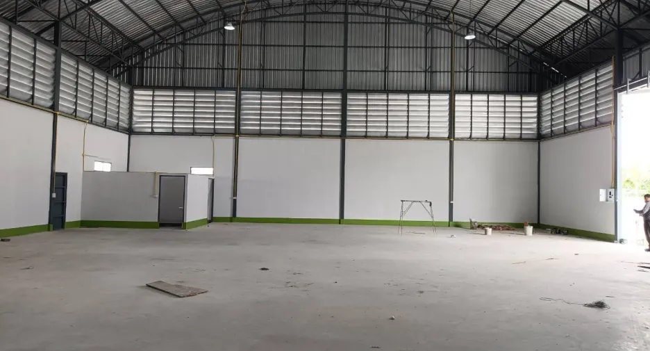 For rent warehouse in Lam Luk Ka, Pathum Thani