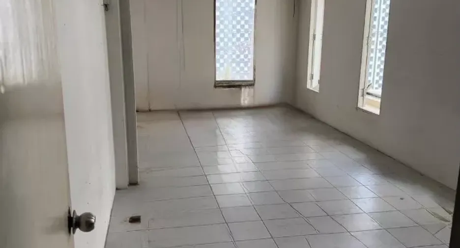 For rent retail Space in Ratchathewi, Bangkok