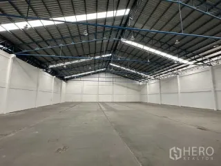 出租 仓库 在 Bang Phli, Samut Prakan