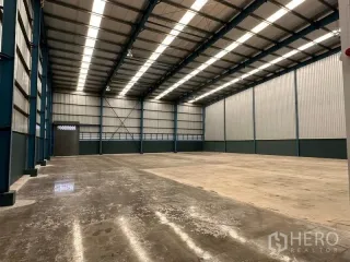 Lagerhaus zur Miete in Bang Phli, Samut Prakan