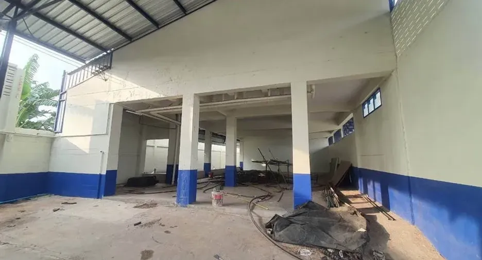 For rent warehouse in Bang Bua Thong, Nonthaburi