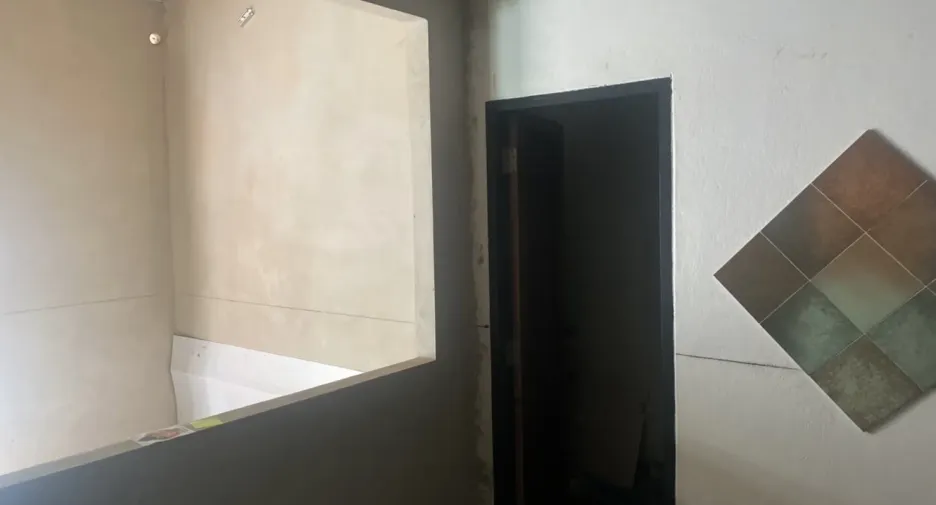 For rent retail Space in Watthana, Bangkok