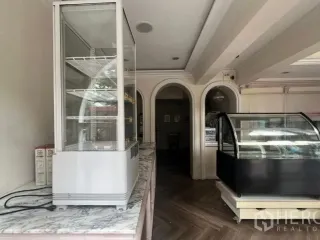 出租 商业空间 在 Phaya Thai, 曼谷
