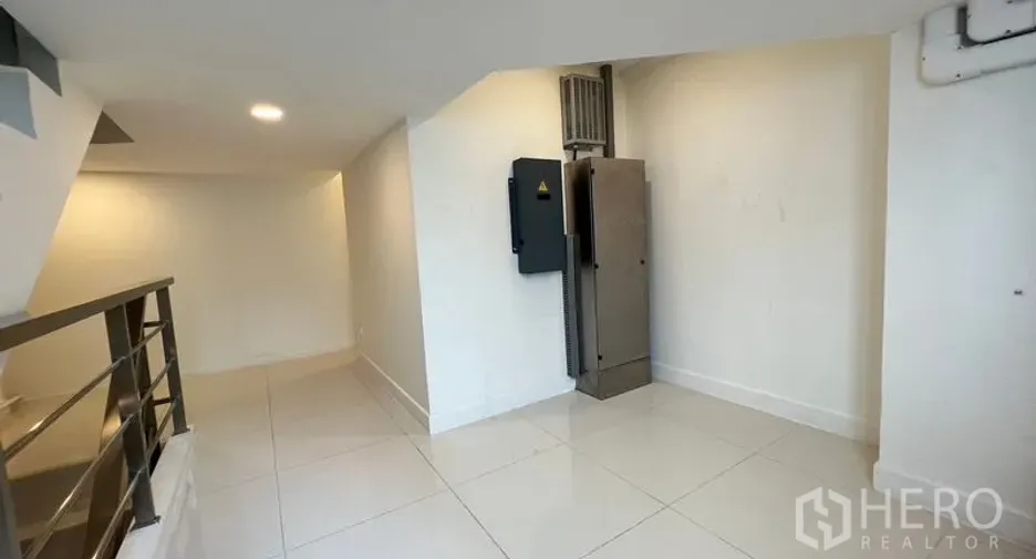 For rent 4 bedrooms retail Space in Suan Luang, Bangkok