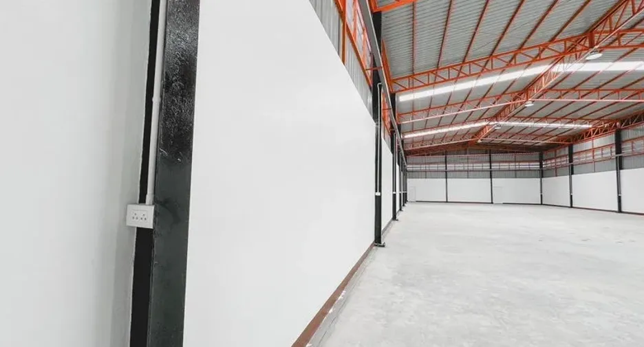 For rent and for sale warehouse in Khlong Luang, Pathum Thani