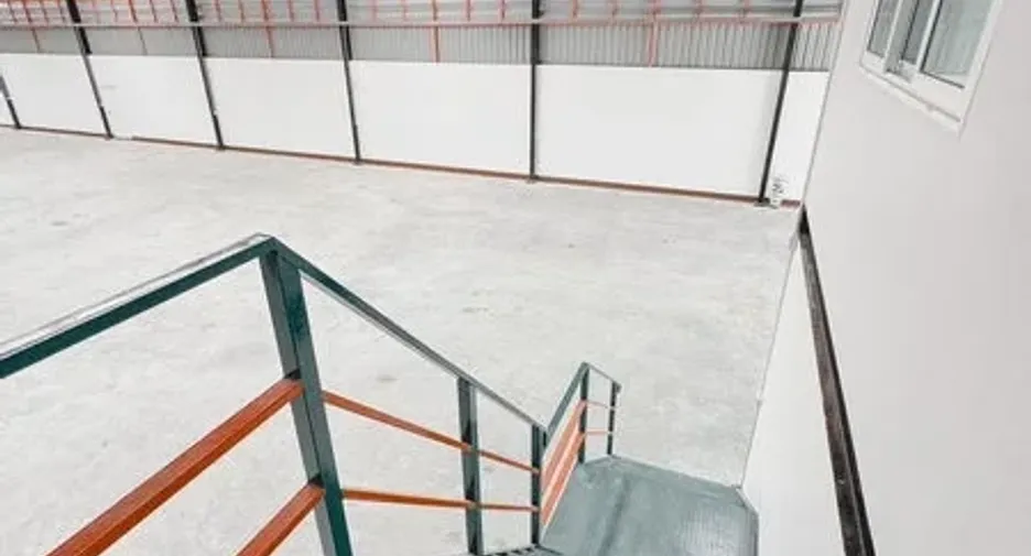For rent and for sale warehouse in Khlong Luang, Pathum Thani