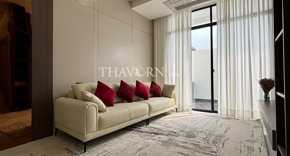 Casa en venta de 4 habitaciones en Bang Lamung, Chonburi