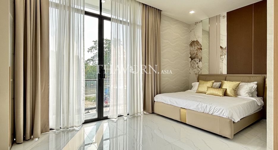 Casa en venta de 4 habitaciones en Bang Lamung, Chonburi