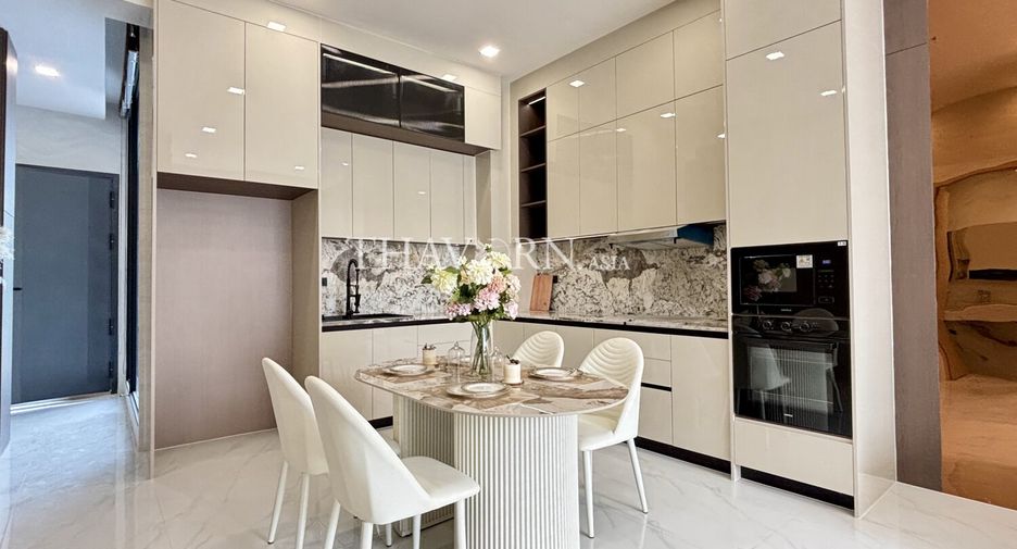 Casa en venta de 4 habitaciones en Bang Lamung, Chonburi