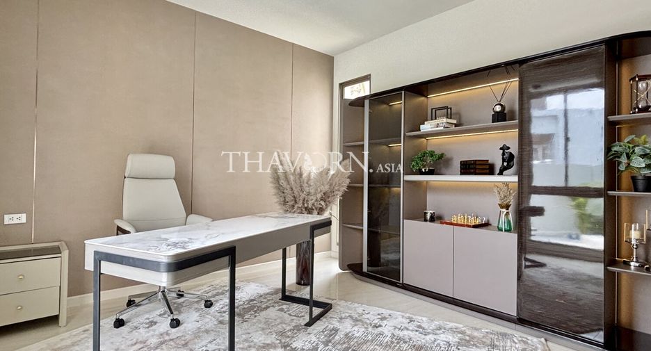 For sale 5 bedrooms house in Bang Lamung, Chonburi