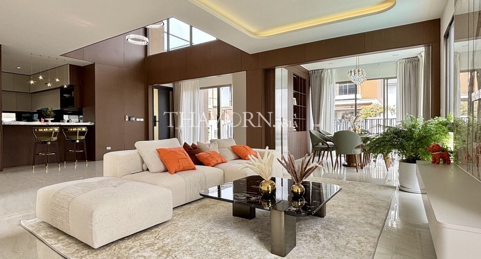 For sale 5 bedrooms house in Bang Lamung, Chonburi