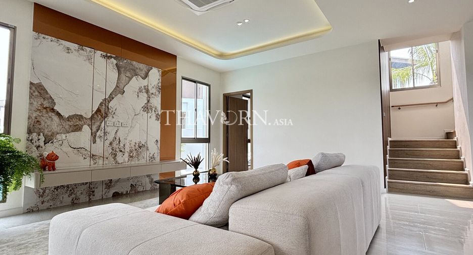 For sale 5 bedrooms house in Bang Lamung, Chonburi
