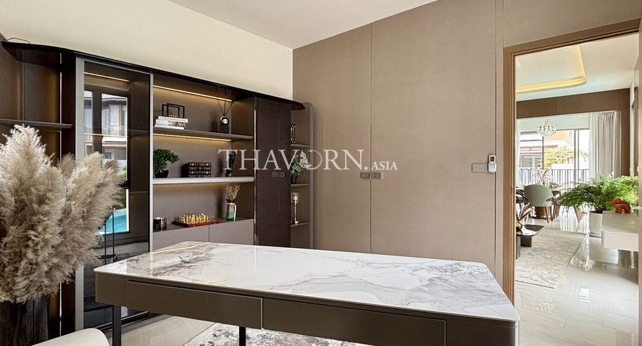 For sale 5 bedrooms house in Bang Lamung, Chonburi
