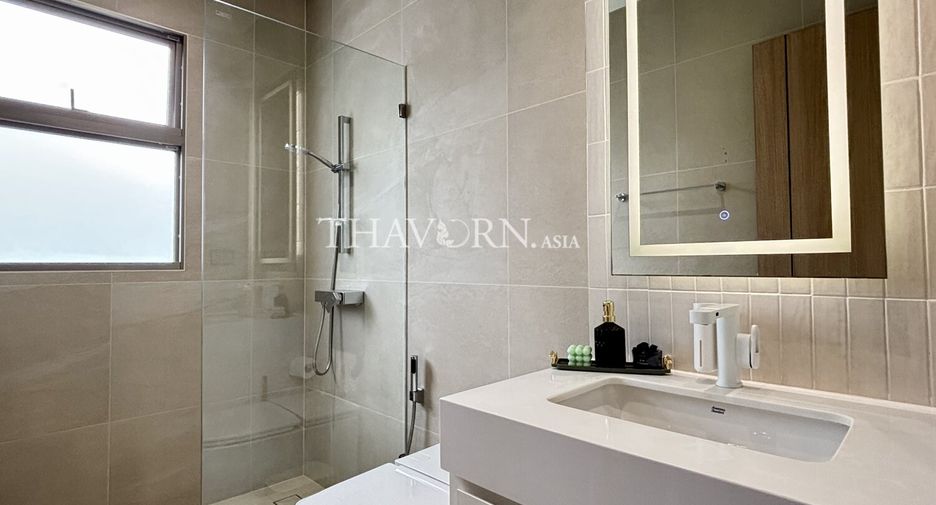 For sale 5 bedrooms house in Bang Lamung, Chonburi