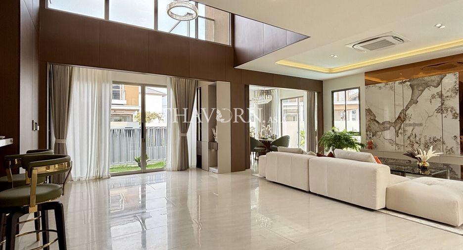 For sale 5 bedrooms house in Bang Lamung, Chonburi