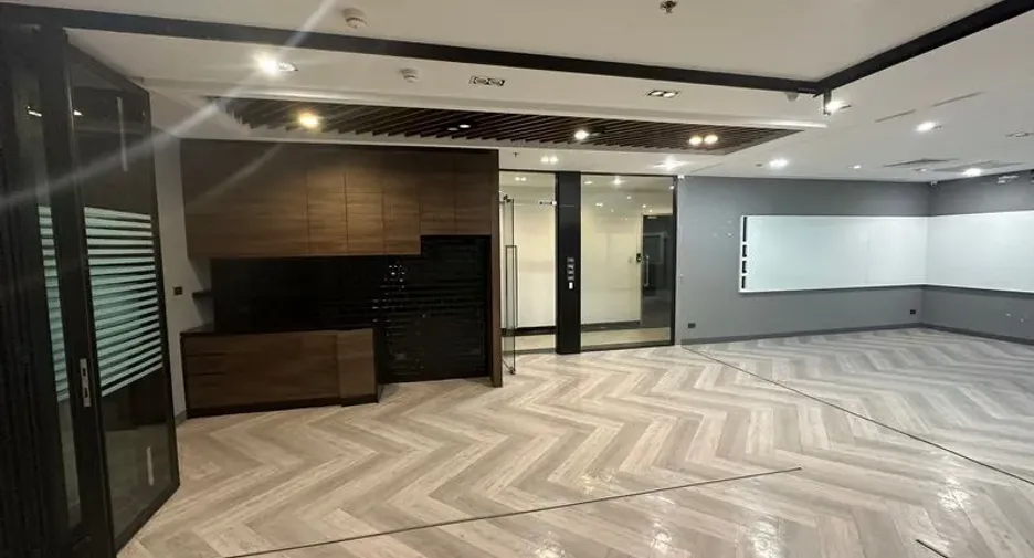 For rent office in Pathum Wan, Bangkok