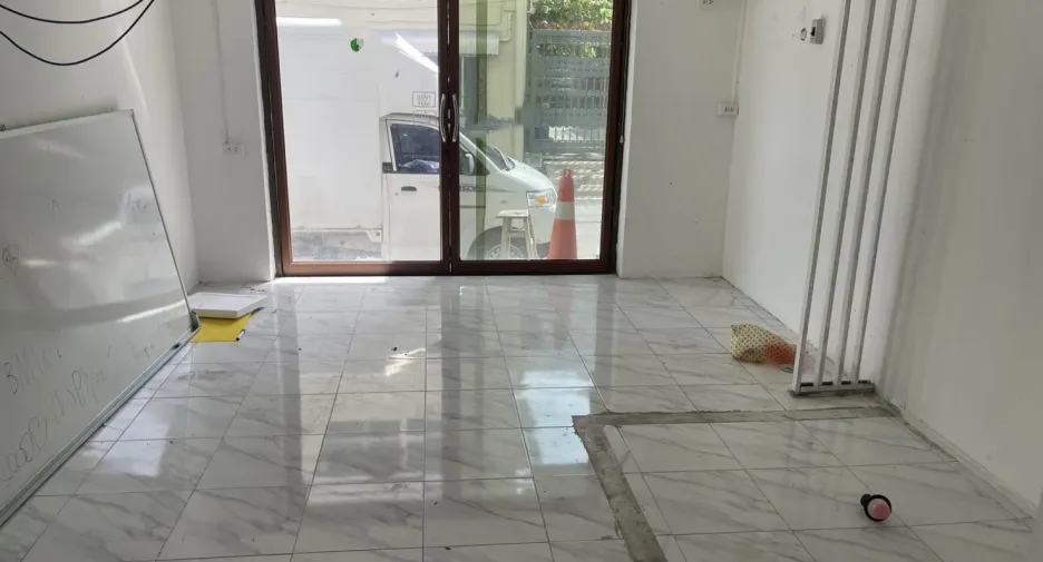 For rent retail Space in Suan Luang, Bangkok