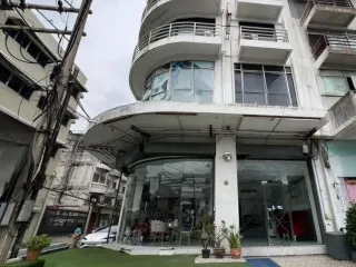 For rent retail Space in Suan Luang, Bangkok