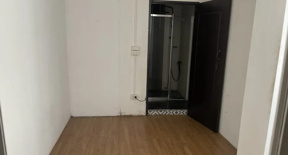 For rent retail Space in Suan Luang, Bangkok