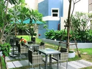 出租 和 出售 45 卧室 商业空间 在 Watthana, 曼谷