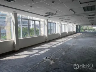 Аренда офис в Щаттхана, Бангкок