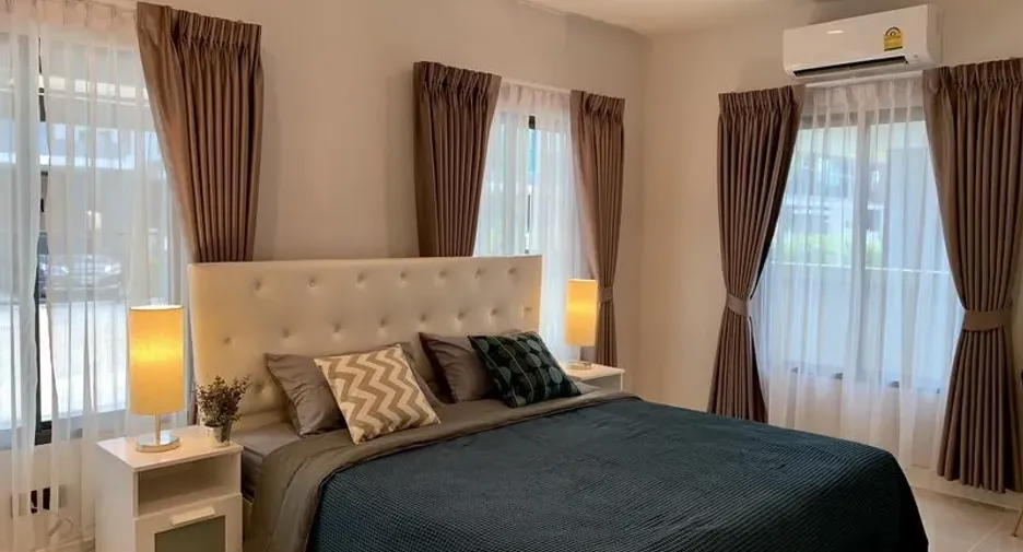 For rent 4 bedrooms house in Bang Kapi, Bangkok
