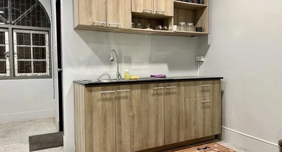 For sale 2 bedrooms retail Space in Bang Kho Laem, Bangkok