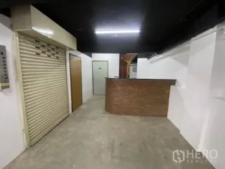For rent retail Space in Suan Luang, Bangkok