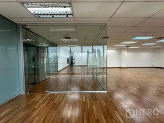Büro zur Miete in Khlong Toei, Bangkok