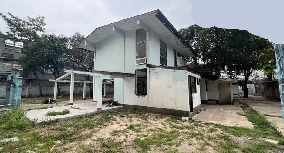 Terreno en alquiler en Watthana, Bangkok