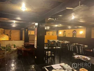 For rent retail Space in Watthana, Bangkok