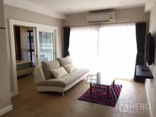 For rent 3 ベッドルーム townhouse in Watthana, Bangkok