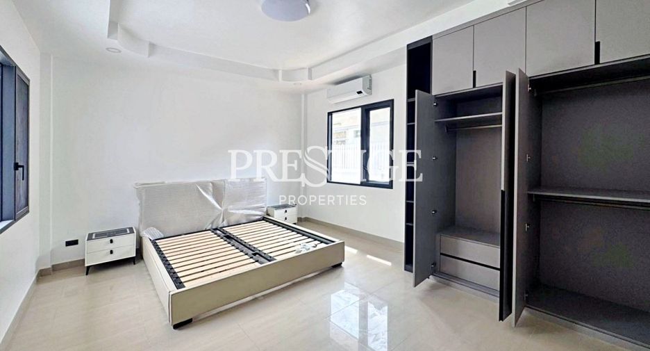 À vendre 3 chambres maison à Bang Lamung, Chonburi