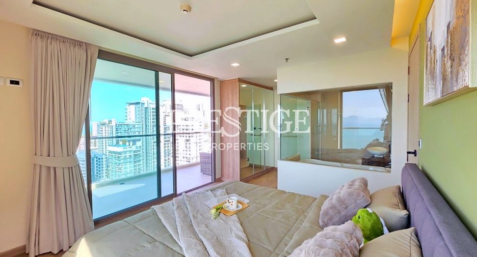 For sale 2 bedrooms condo in Pratumnak, Pattaya