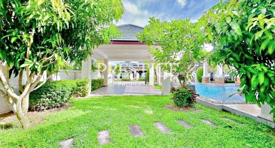 For rent and for sale 4 bedrooms house in Bang Lamung, Chonburi