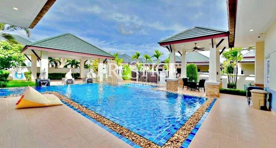 For rent and for sale 4 bedrooms house in Bang Lamung, Chonburi