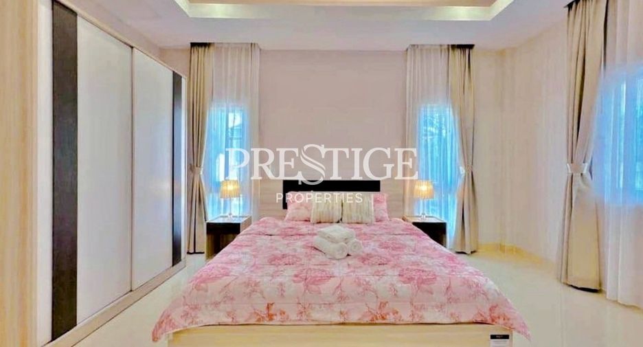 For rent and for sale 4 bedrooms house in Bang Lamung, Chonburi