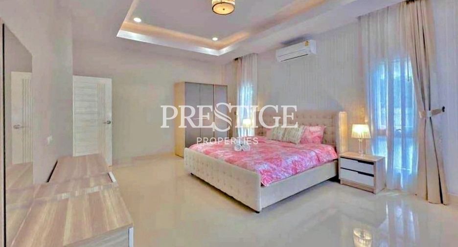 For rent and for sale 4 bedrooms house in Bang Lamung, Chonburi