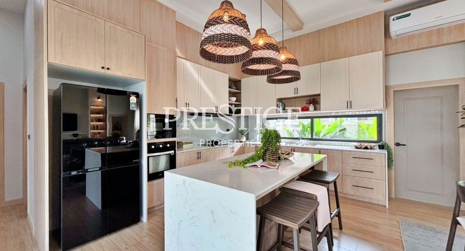 Haus zum Kauf mit 3 Zimmer in Bang Lamung, Chonburi