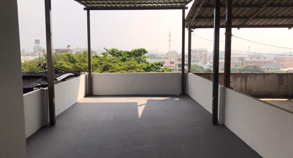 Продажа 20 спальни торговое помещение в Mueang Chon Buri, Чонбури